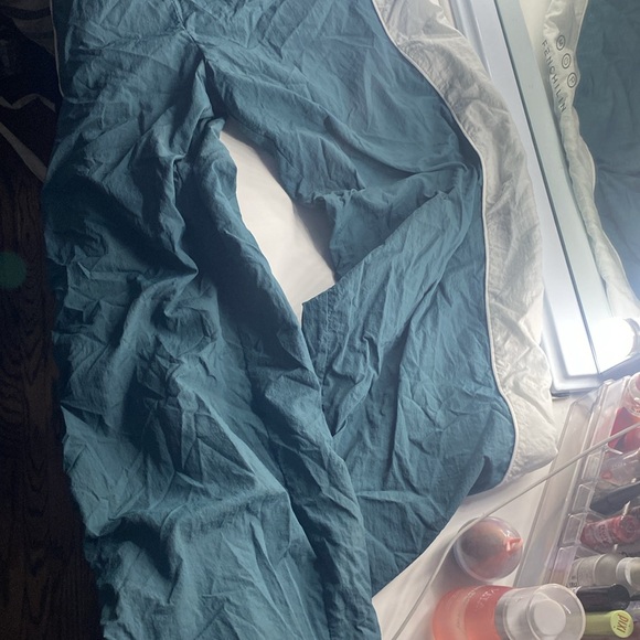 Parachute pants all green with a white stripe, Size large - Picture 2 of 4